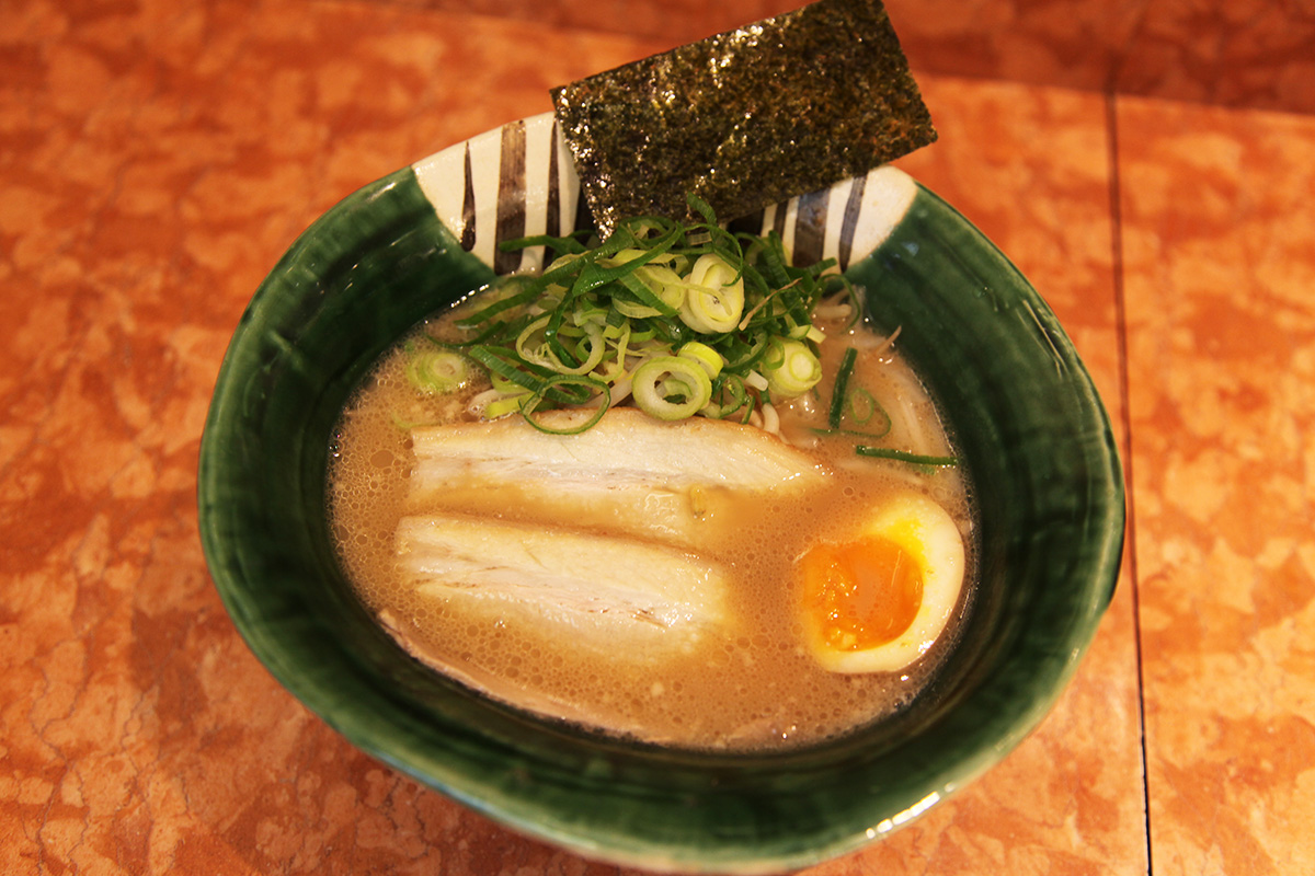 キングラーメン逆瀬川店（らーめんとチャーハン）